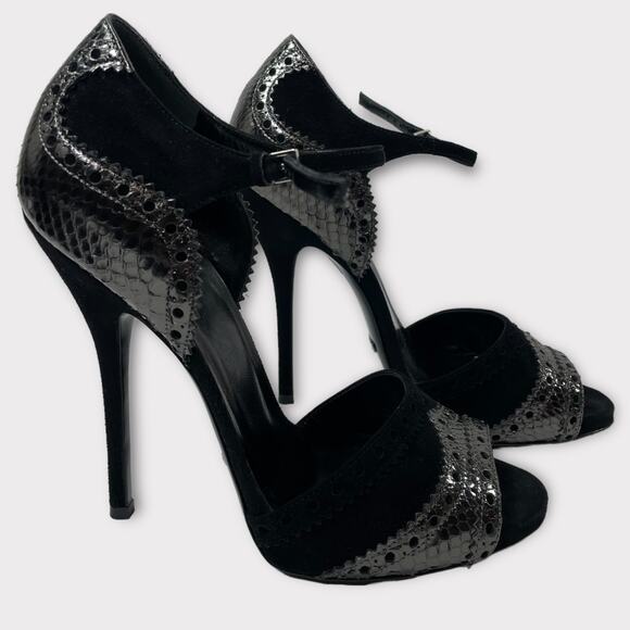 GUCCI Black SILVER PYTHON Black Suede BROGUE MARY JANE 38 1/2 - Picture 1 of 11